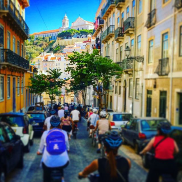 Lisbon: City Highlights and Viewpoints E-Bike Tour - Starting near the waterfront at Campo das Cebolas