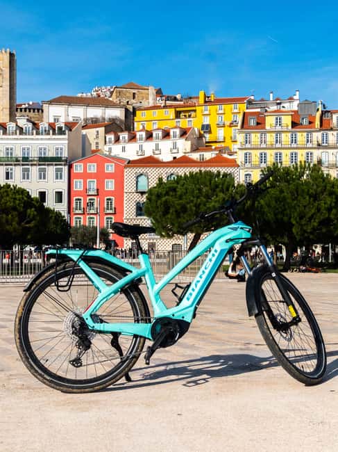 Lisbon: E-Bike Adventure Through the City of Seven Hills - Praça do Comércio and Lisbon’s grand riverfront