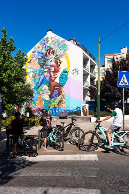 Lisbon: E-Bike Adventure Through the City of Seven Hills - Santa Luzia brings the ride back toward Alfama