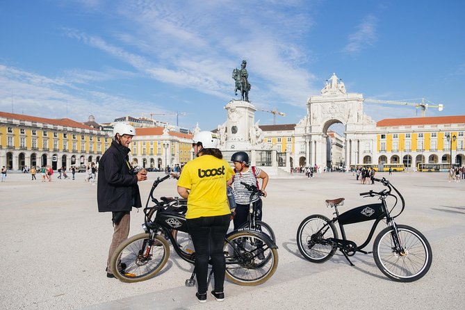 Lisbon E-Bike Tour Commerce Square, Mouraria and Alfama - Lisbon Cathedral and the route through Mouraria