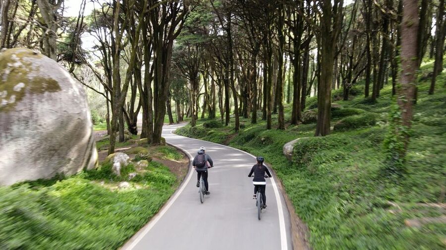 Lisbon: E-bike Trip from the Sintra Mountains to Cascais Sea - Starting in Lisbon and reaching the Cascais trailhead