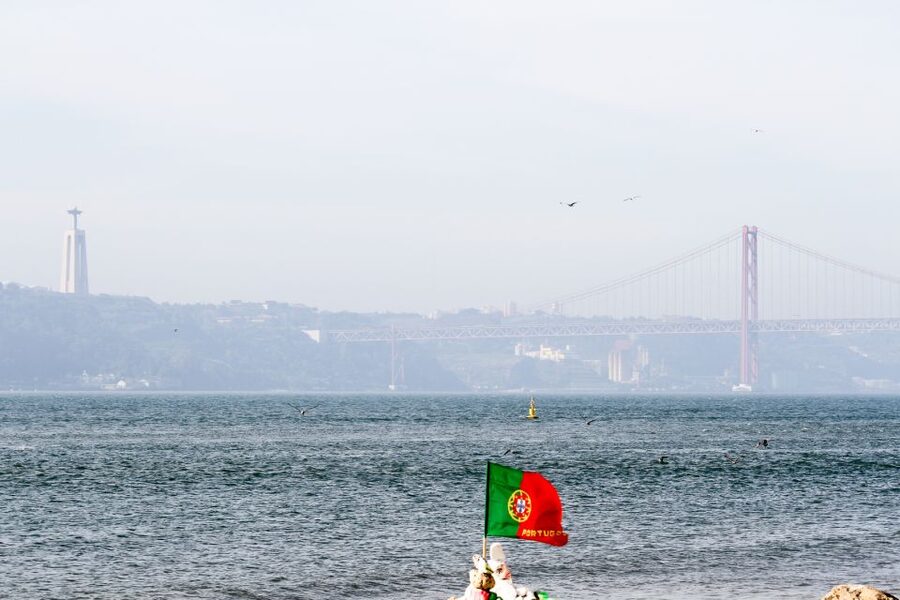 Lisbon: Guided Tour of Historic Belém by Electric Bike - Cais do Sodré and the run beside the Tagus