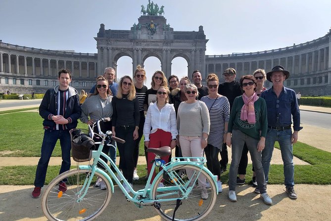 Lively Brussels Highlights Bike tour DUTCH - Matongé and the Royal Palace