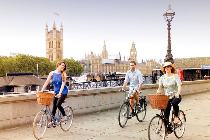 London Bike Tour: Landmarks, Secret Gems, Pub Stop & Street Art - A short pint at the Lamb & Flag