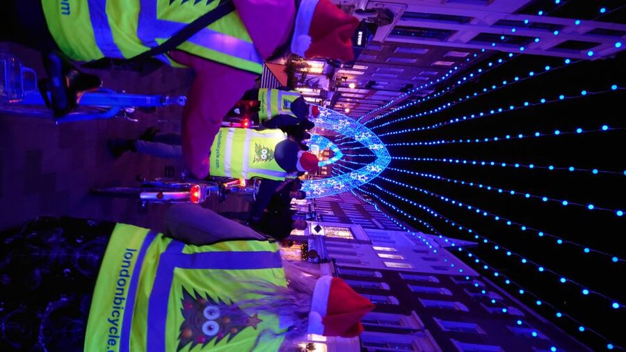 London Christmas Lights Bike Tour - Riding Into Central London At Sunset