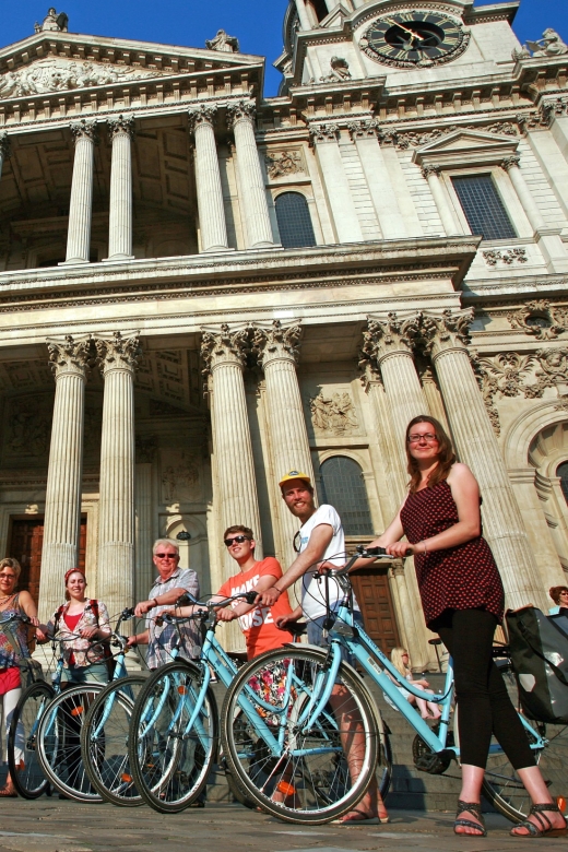London: East London Town 3.5-Hour Bike Tour - From East End Poverty to the City’s Wealth
