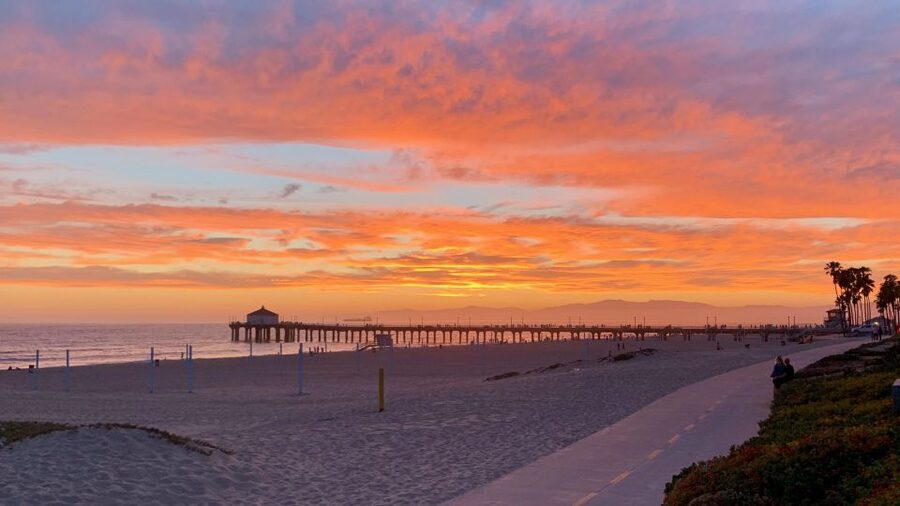 Los Angeles: Beach E-Bike Ride Redondo Beach to Santa Monica - El Porto and Dockweiler open up the longer route