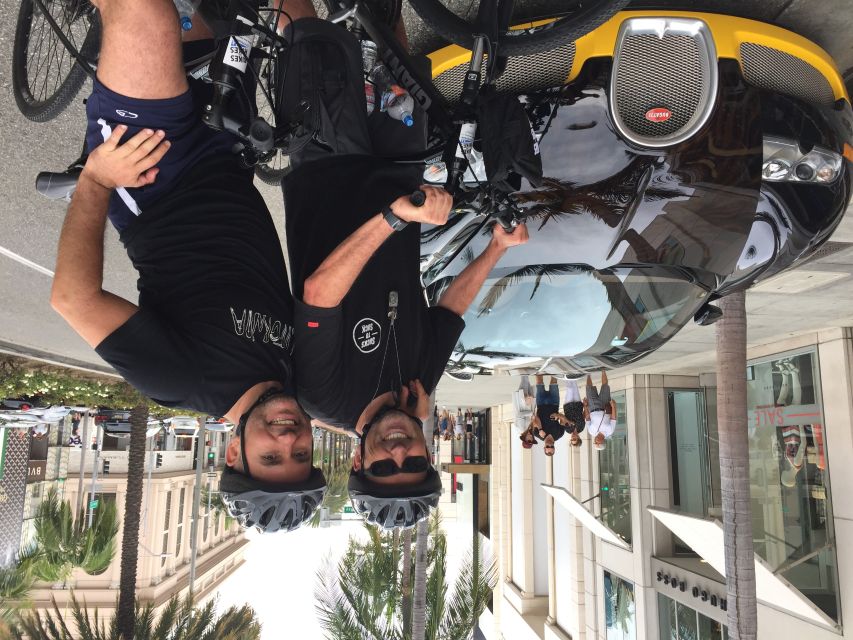 Los Angeles: Beverly Hills Guided Electric Bike Tour - Fairfax Avenue and the pink wall