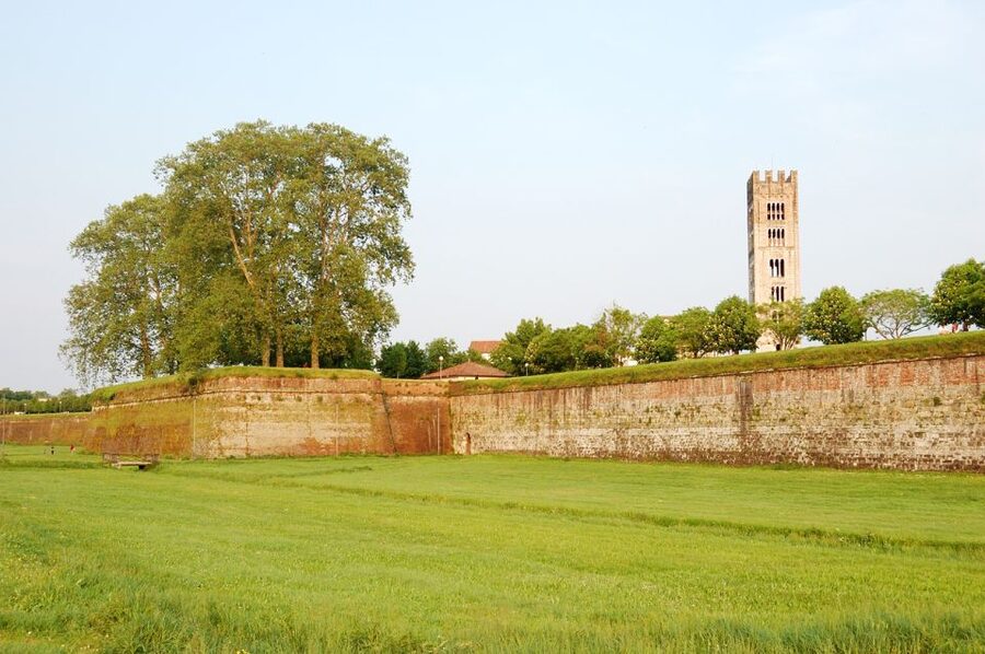 Lucca: Self-Guided Tour by Bike - Why a bike makes sense in Lucca