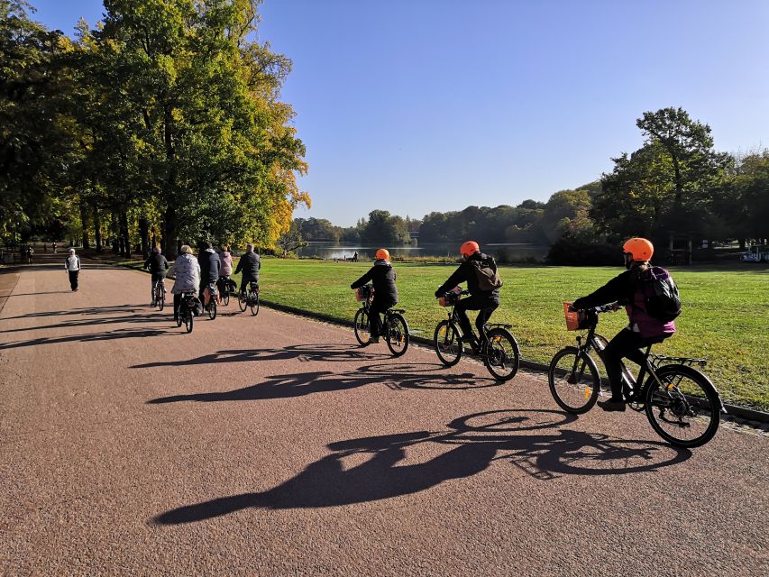 Lyon: 2-Hour Electric Bike Tour with a Local Guide - Terreaux, the Lyonnais mural, and local stories