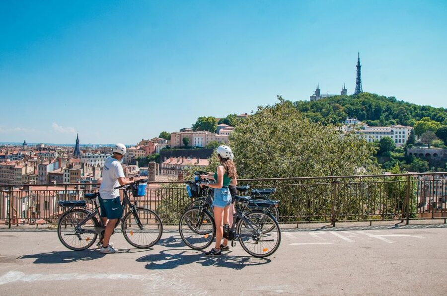 Lyon: 2-Hour Panoramic E-Bike Tour - Starting in Vieux-Lyon beside Saint-Jean Cathedral