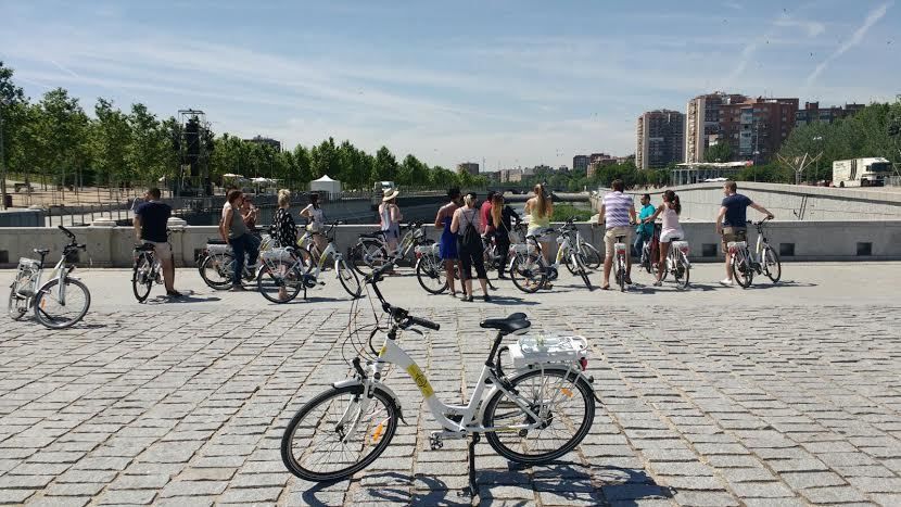 Madrid: 3-Hour Sightseeing Tour by Electric Bike - Key points before you book