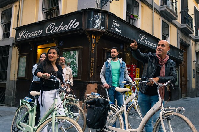 Madrid at Night: Vintage Bike Tour of City Highlights - The best reason to ride Madrid after sunset