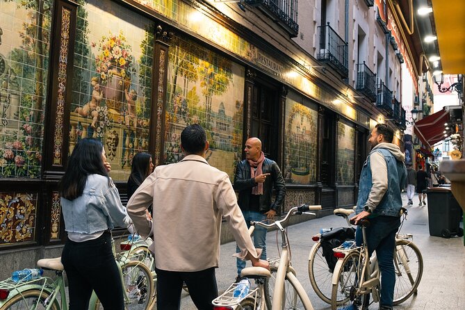 Madrid at Night: Vintage Bike Tour of City Highlights - Plaza Mayor after dark