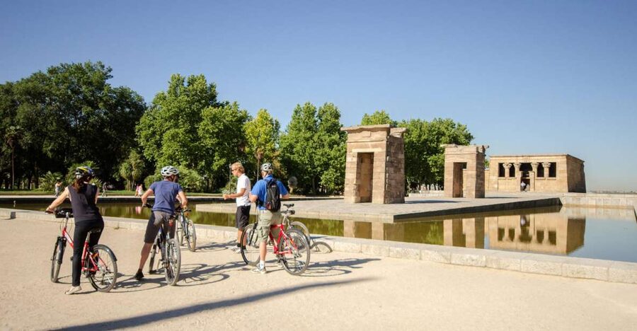 Madrid City Guided Bike/E-Bike Tour for Small Groups - Royal Madrid: palace, cathedral, and old streets