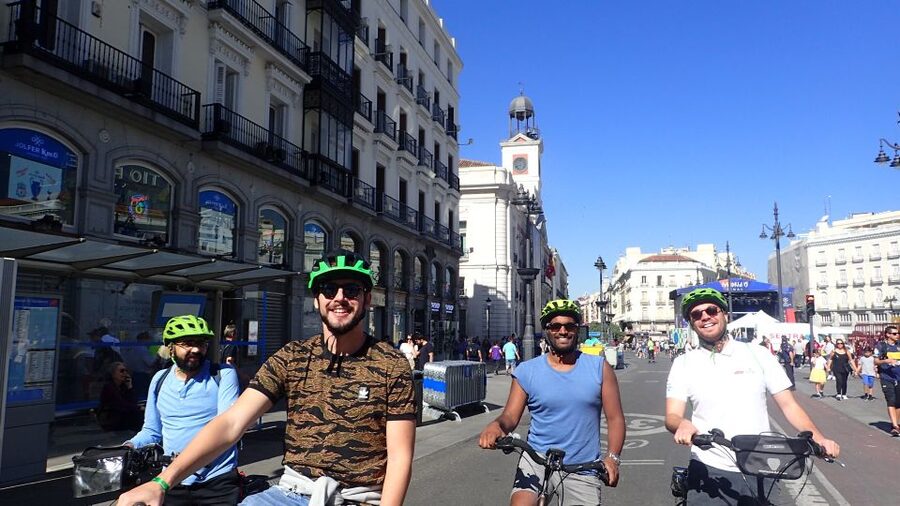 Madrid City Guided Bike/E-Bike Tour for Small Groups - Bikes, e-bikes, and the physical effort