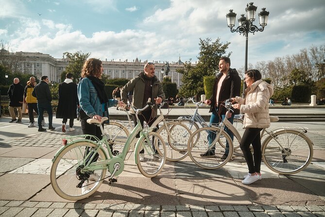 Madrid: City Highlights Guided Vintage Bike Tour - Why a Vintage Bike Works Well in Madrid