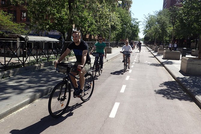 Madrid E-Bike Small Group Tour - Retiro Park: the tour’s best breathing space