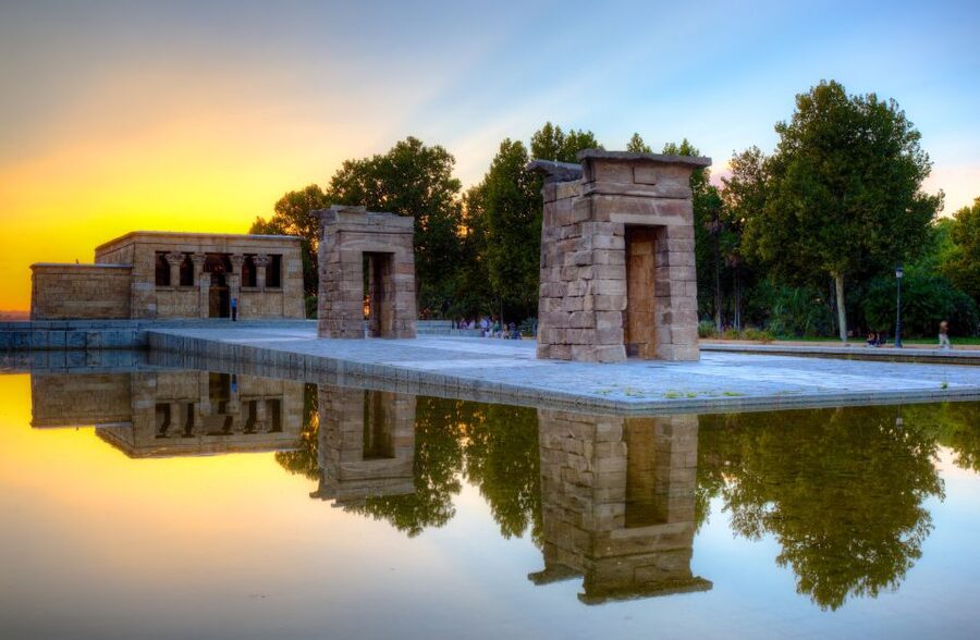 Madrid: Guided Electric Bike Tour. City center & Retiro Park - What the $44 price gets you