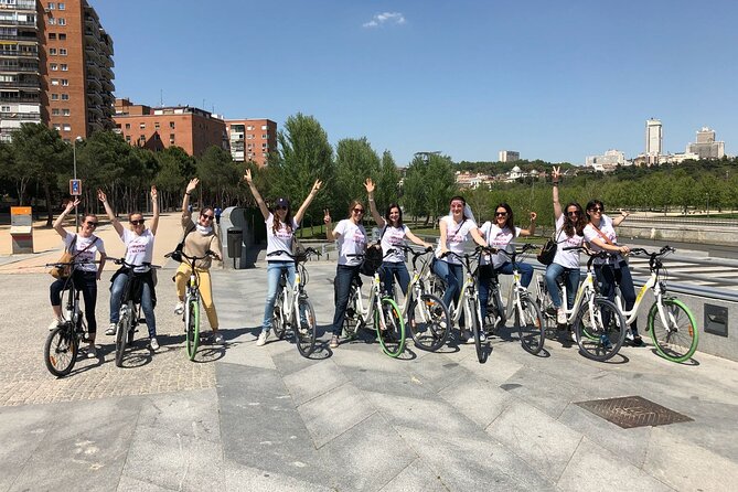 Madrid Sightseeing Electric Bike tour (Small group. Semi private) - Royal Palace, Teatro Real, and Plaza de Oriente