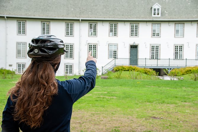 Magnificent Montmorency Falls E-Bike Tour - Crossing the Saint-Charles River and leaving the city