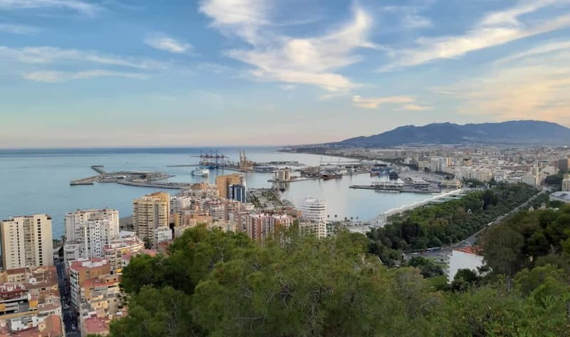 Malaga: Castle Hill and Fisherman Village E-Bike Tour - From Malaga’s center to Picasso’s birthplace