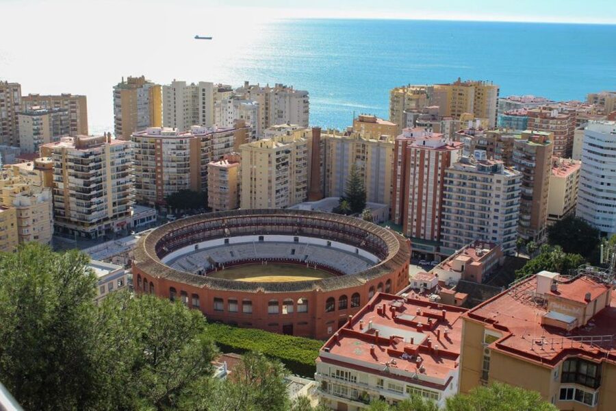 Malaga: City Bike Rental with Self-Guided Cycling Route - The best local stops along the way