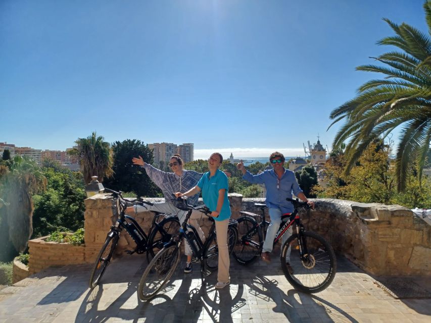 Malaga: Electric Bike Rental - What the Included Equipment Adds