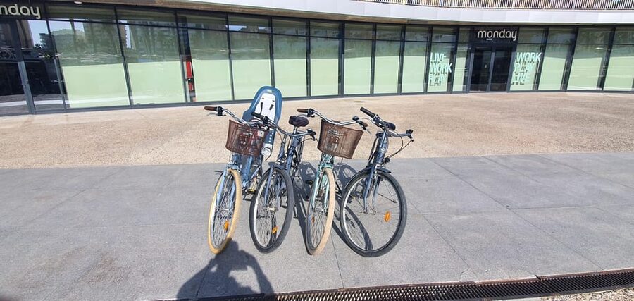Malaga: Private Bike Rental - Why a bike works well in Malaga