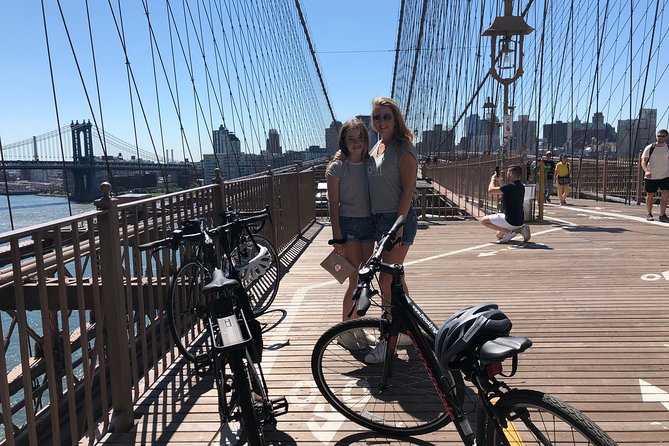 Manhattan and Brooklyn Bridge Bicycle Tour - Manhattan Bridge: a different view of New York