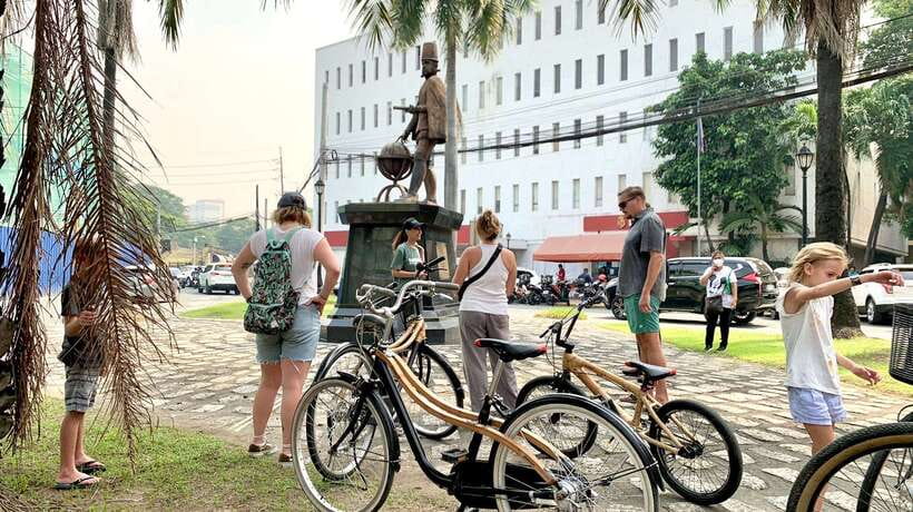 Manila: Guided Sunset Bamboo Bike Tour in Intramuros - Five things to know before you book