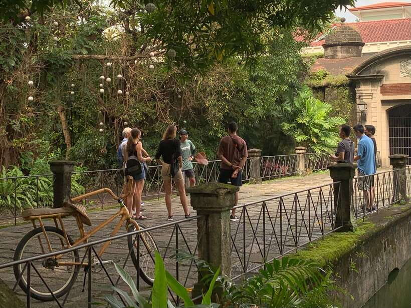 Manila: Guided Sunset Bamboo Bike Tour in Intramuros - Why a bamboo bike works in Intramuros