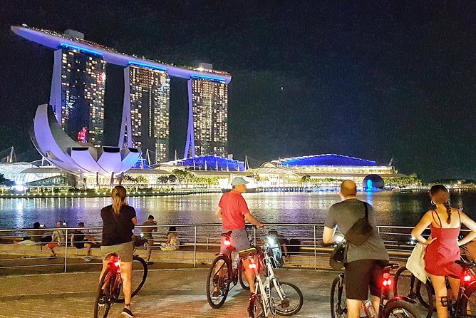 Marina Bay Night Cycling Tour - Why the guide makes the difference