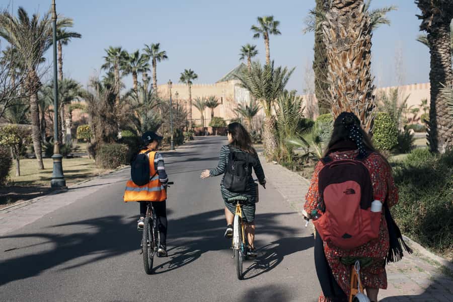 Marrakech: Cultural Bicycle Tour with Pastry and Tea - A clay oven and the daily importance of bread