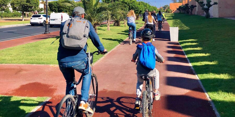 Marrakech:Guided City Cycling Tour - Culture, Colors & Charm - A ceramics workshop and the people behind the craft