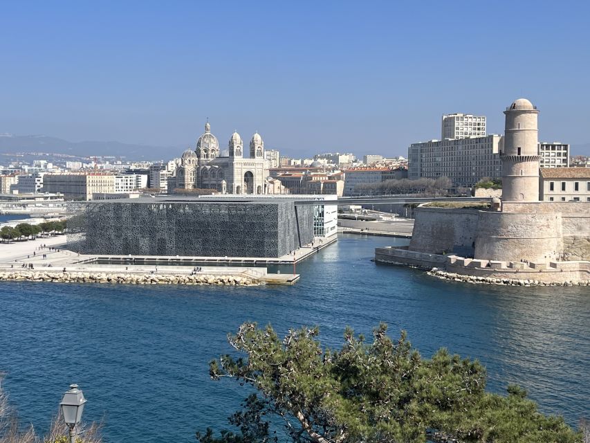 Marseille: Sightseeing E-Bike Tour - MuCEM, Villa Méditerranée, and the Cosquer Cave