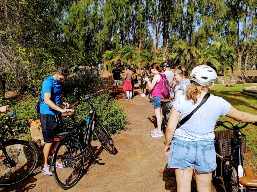 Maspalomas: Southern Coast E-Bike Tour Option Tapas Tasting - Coastal roads beside Meloneras and Pasito Blanco