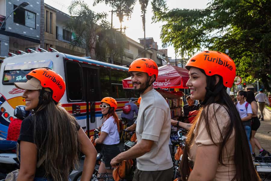 Medellín: E-bike and Foodie Tour - Why an e-bike is a smart way to see Medellín