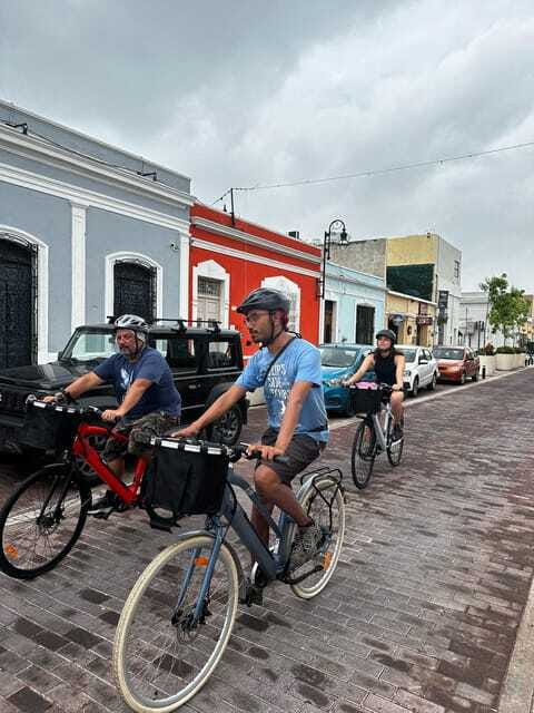 Mérida: The E-bike tour with history and culture - Montejo Avenue’s restaurant district
