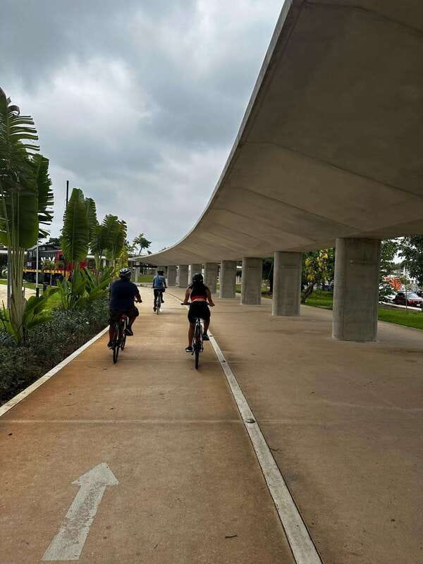 Mérida: The E-bike tour with history and culture - La Mejorada and two old squares
