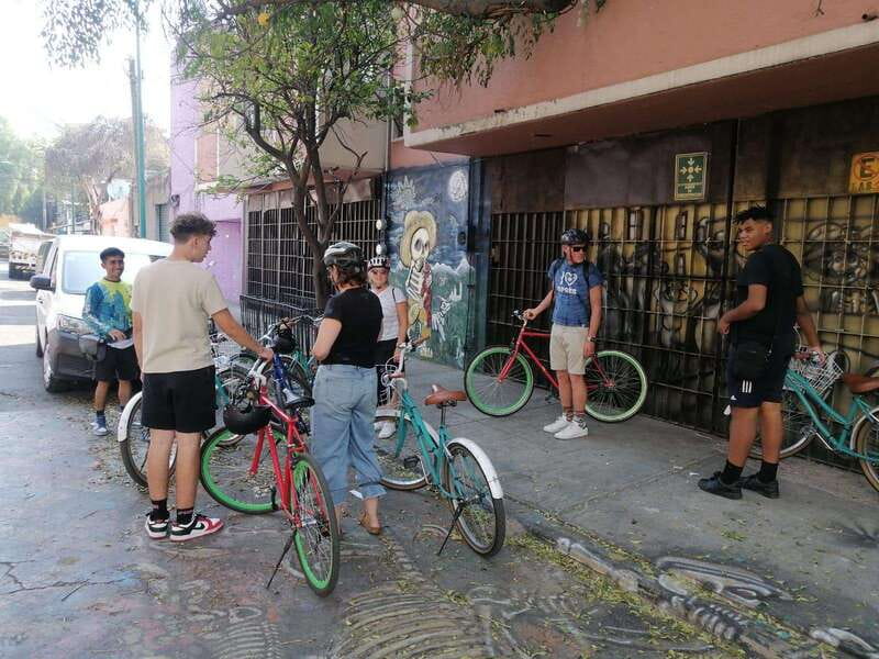 Mexico City: Art Naco, murals & street art bike tour - FAQ