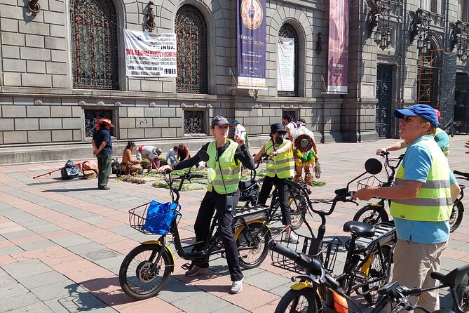Mexico City E-Bike Tour with a taco and churros stop - Revolution Monument and the historic center