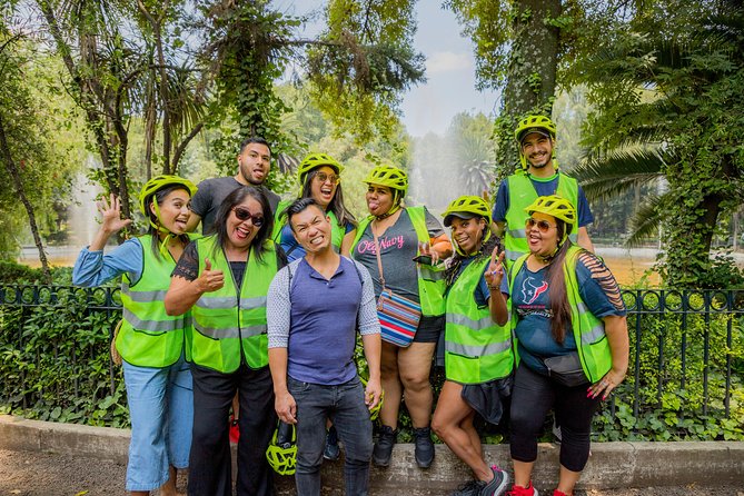 Mexico City Highlights E-Bike Tour With Foodie Stops - Centro Histórico: monuments, politics, and older Mexico City