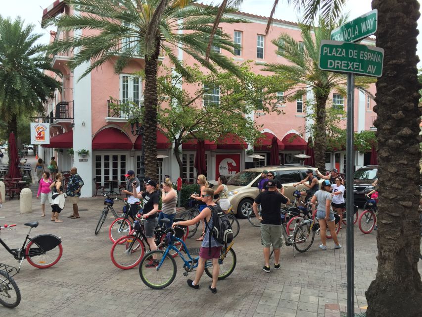Miami: 2-Hour Art Deco Bike Tour - South Pointe Park and the Miami Beach Pier
