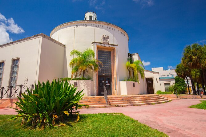 Miami Beach Art Deco & History Bike Tour with Design Enthusiast - Who should book this Miami Beach bike tour?