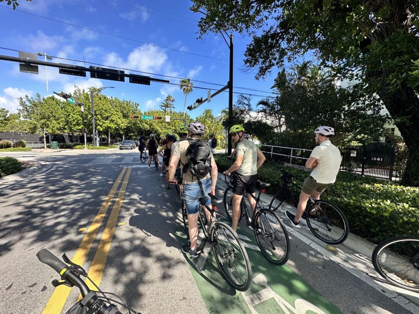 Miami Beach: Bike or eBike Rental with Map - Following the bike path to South Pointe Pier