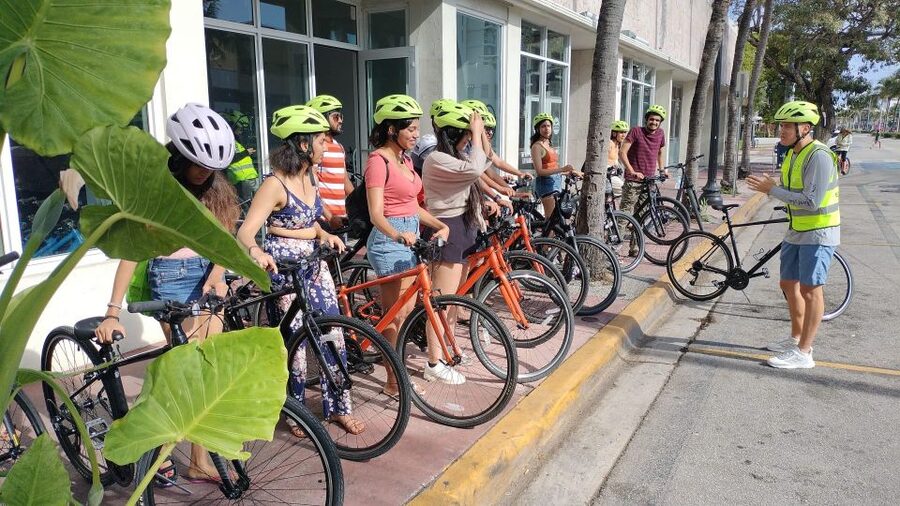 Miami Beach: City Highlights Guided Bike or eBike Tour - Why a bike works so well in South Beach