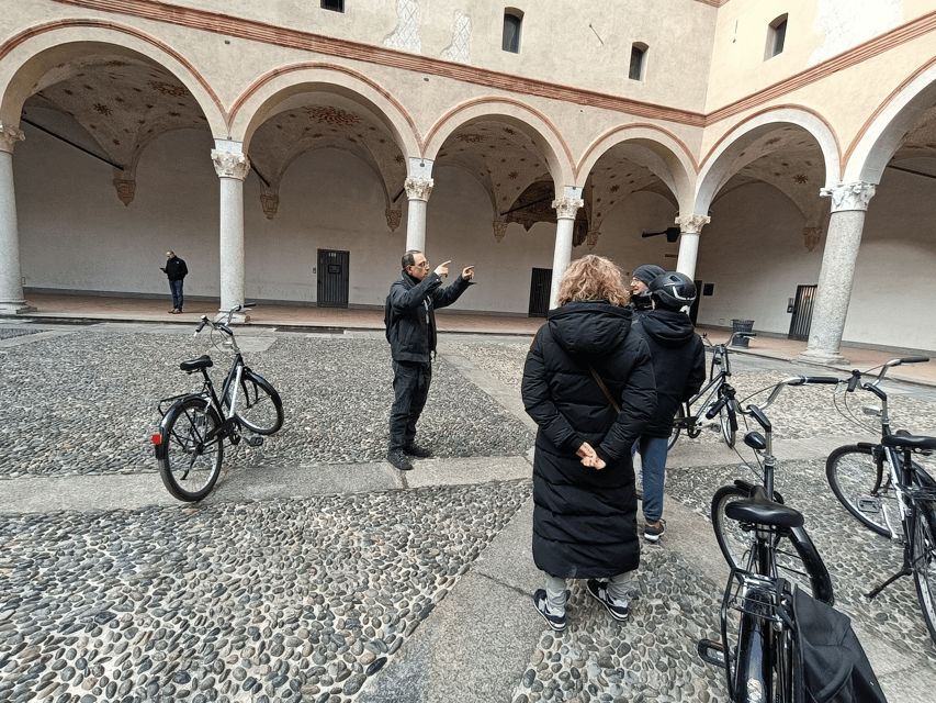Milan: ELECTRIC-Bicycle Tour Live Tour Guide 3 hours & half - Key Points Before You Book