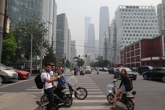 Modern Beijing Discovery by Bike - Dominic’s guiding style and what you can expect