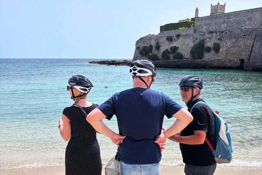 Monopoli: E-Bike Tour with Sandwich and Wine - What the $105 price really buys you